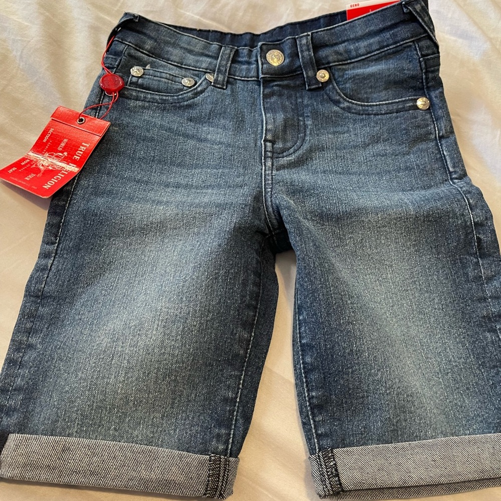 True Religion Geno Relaxed Fit Roll cuff Short NWT